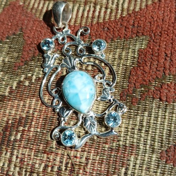 Lar y Mar stone with blue semiprecious stones likely topaz & 925… - Picture 2 of 7